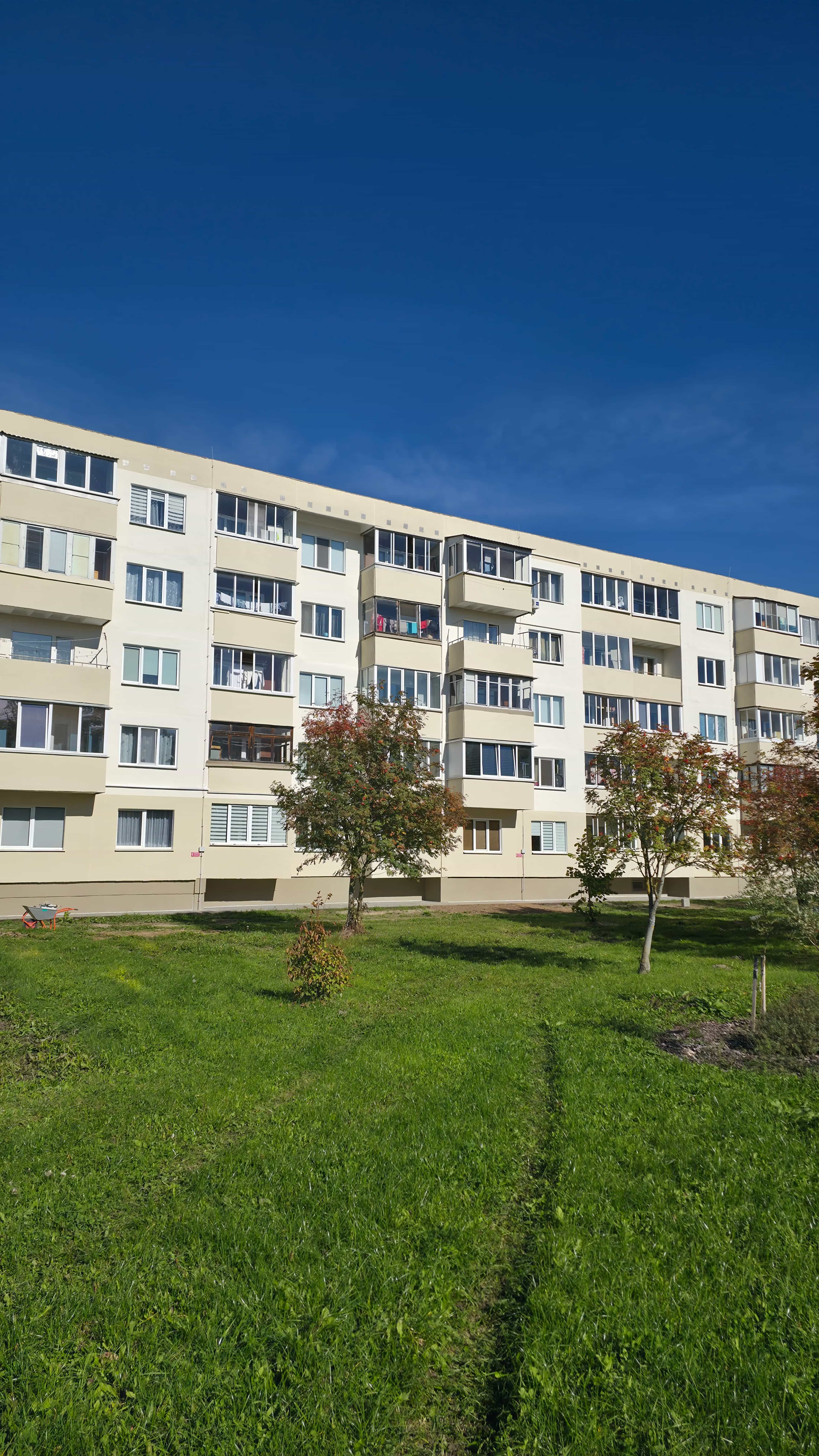 Беларусь, Минский район, агрогородок Михановичи, Советская улица, 7