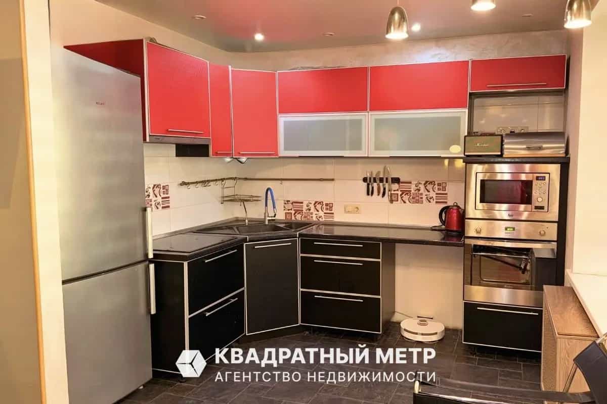 Беларусь, Минск, улица Маяковского, 22