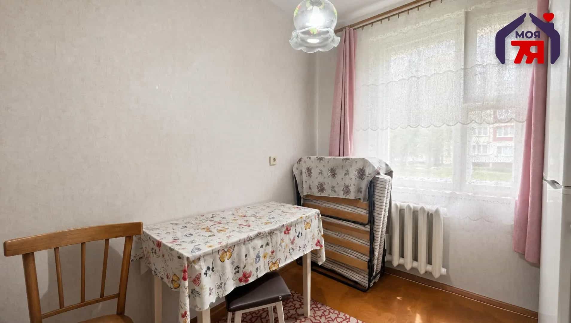 Беларусь, Минская область, Солигорск, улица Богомолова, 18, фото 6
