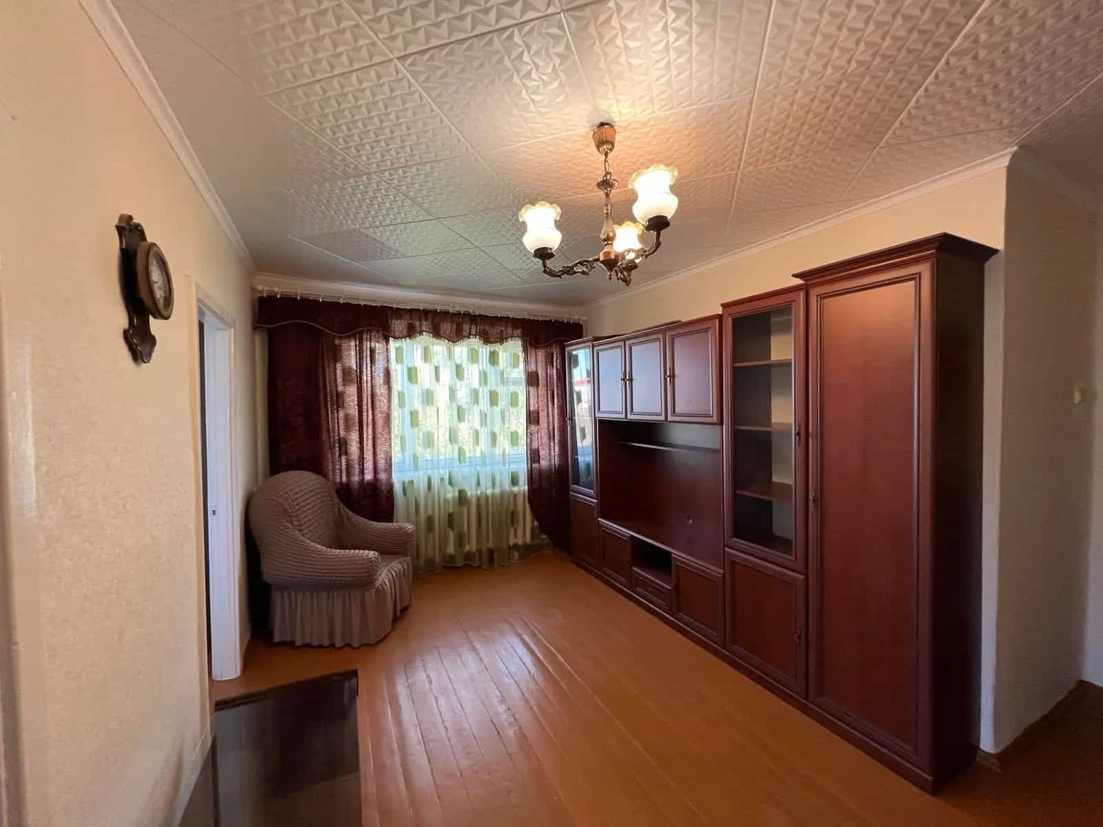 Беларусь, Минская область, Слуцк, улица Кононовича, 8, фото 2