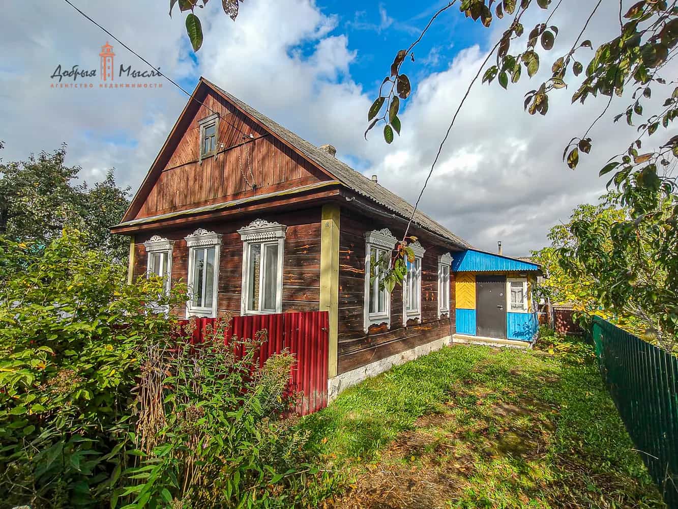 Беларусь, Минская область, Слуцкий район, Первомайский сельсовет, деревня Гольчичи, улица Нива, 15