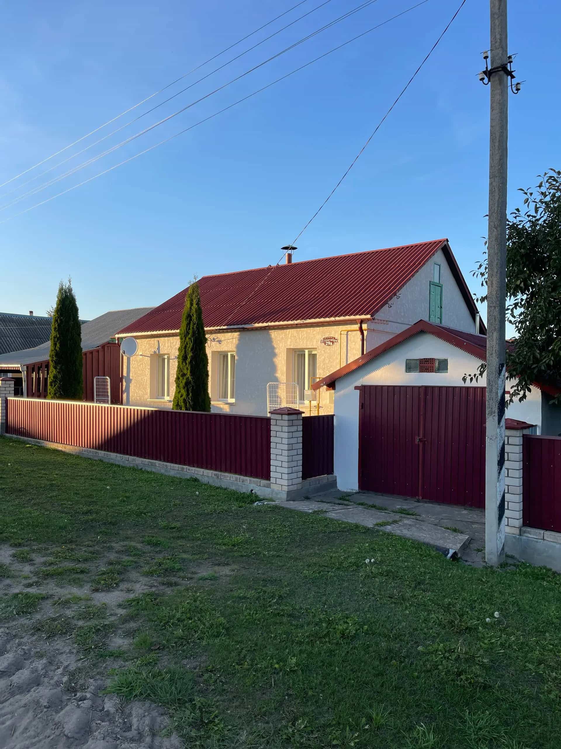 Беларусь, Минская область, Клецкий район, Морочский сельсовет, агрогородок Морочь, улица 17 Сентября, 29А