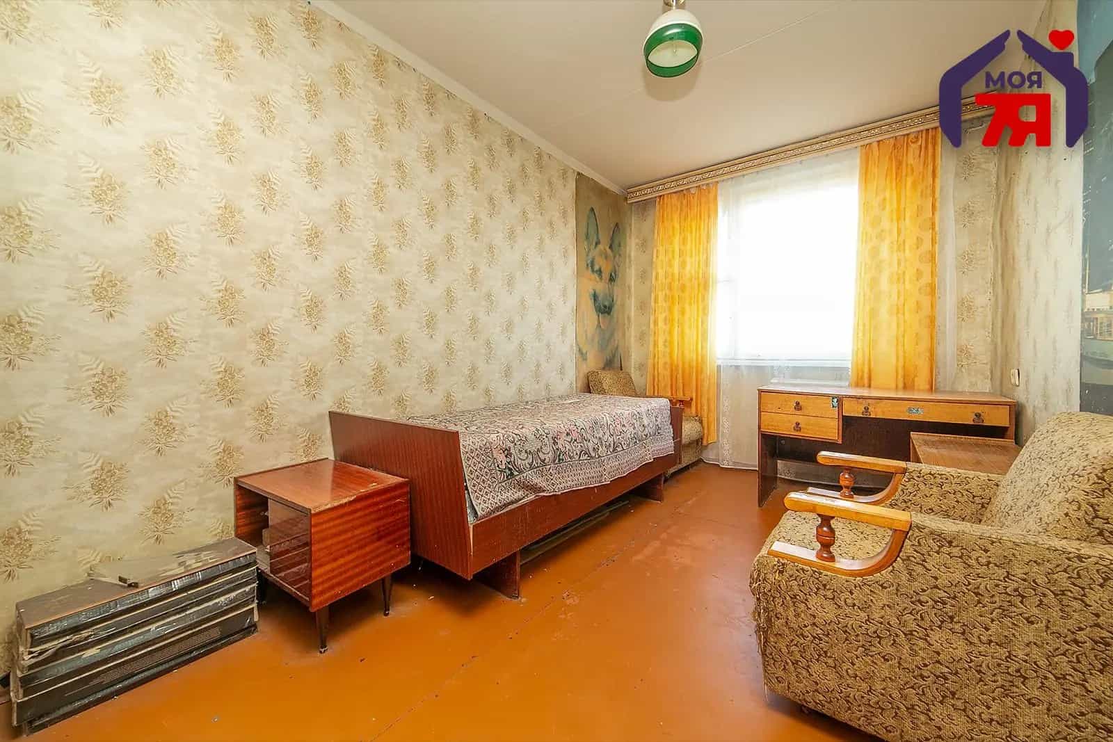 Беларусь, Минская область, Молодечно, улица Мира, 40, фото 11
