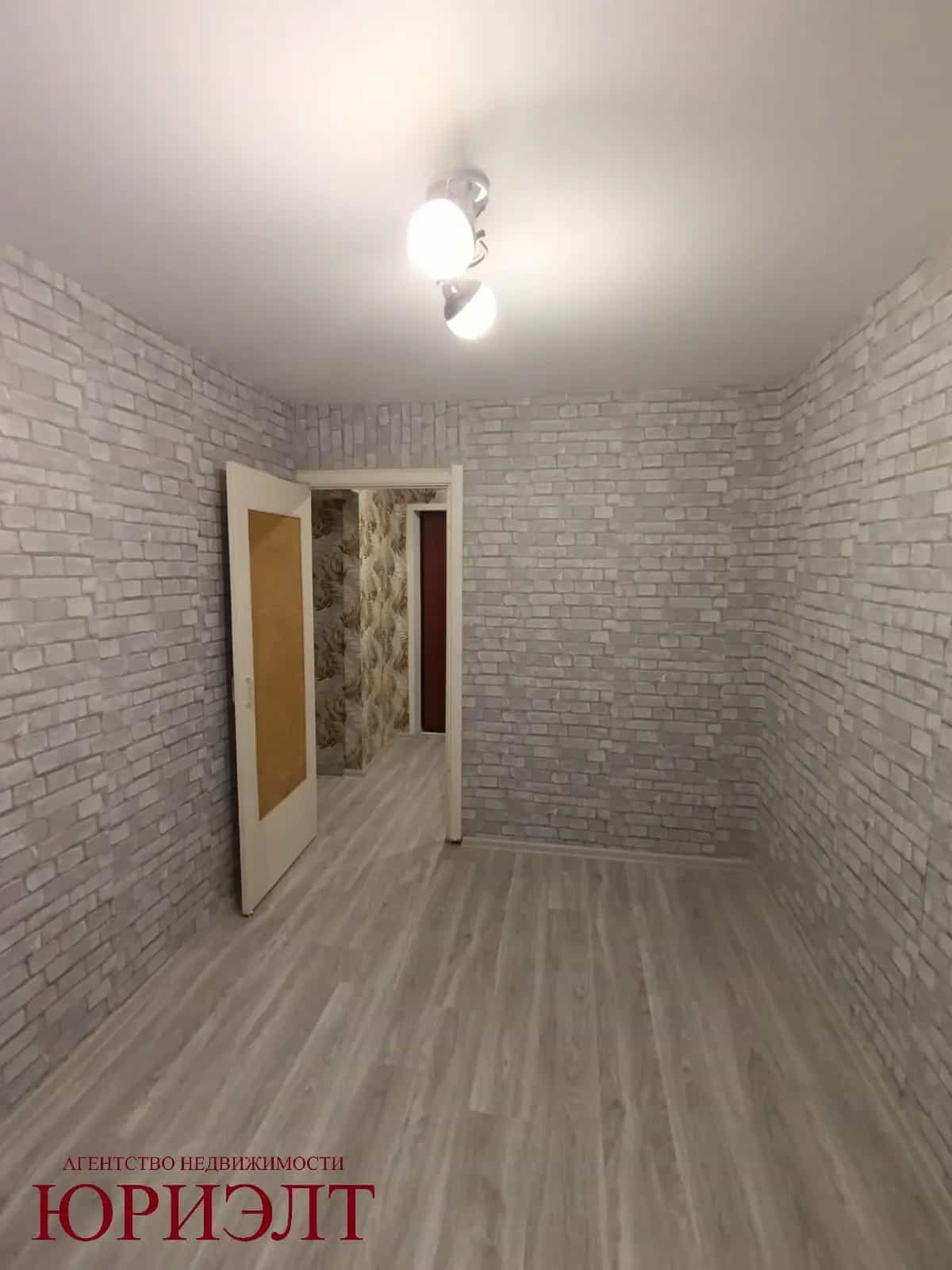 Беларусь, Брестская область, Пинск, Центральная улица, 48, фото 2