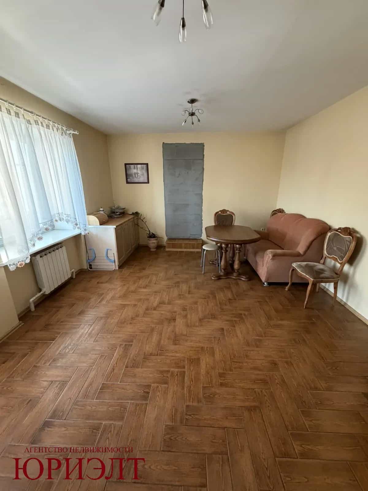 Беларусь, Брестская область, Пинск, улица Иркутско-Пинской Дивизии, 11, фото 7