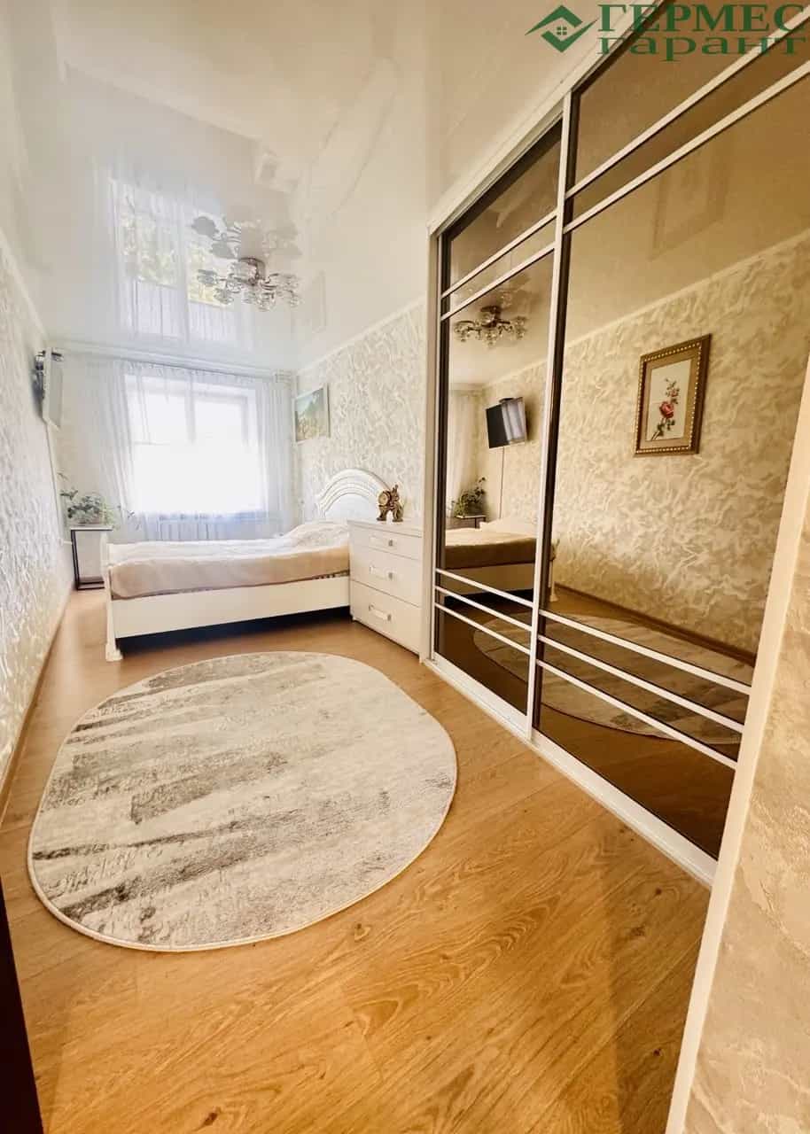 Беларусь, Гродненская область, Лида, улица Кирова, 5А, фото 6