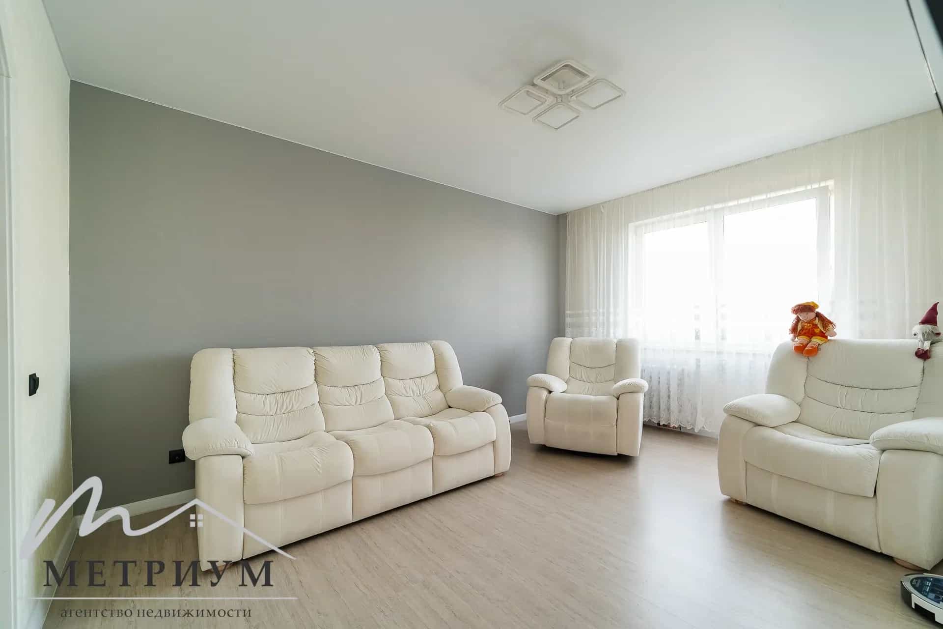Беларусь, Минск, улица Сергея Есенина, 35к2, фото 4