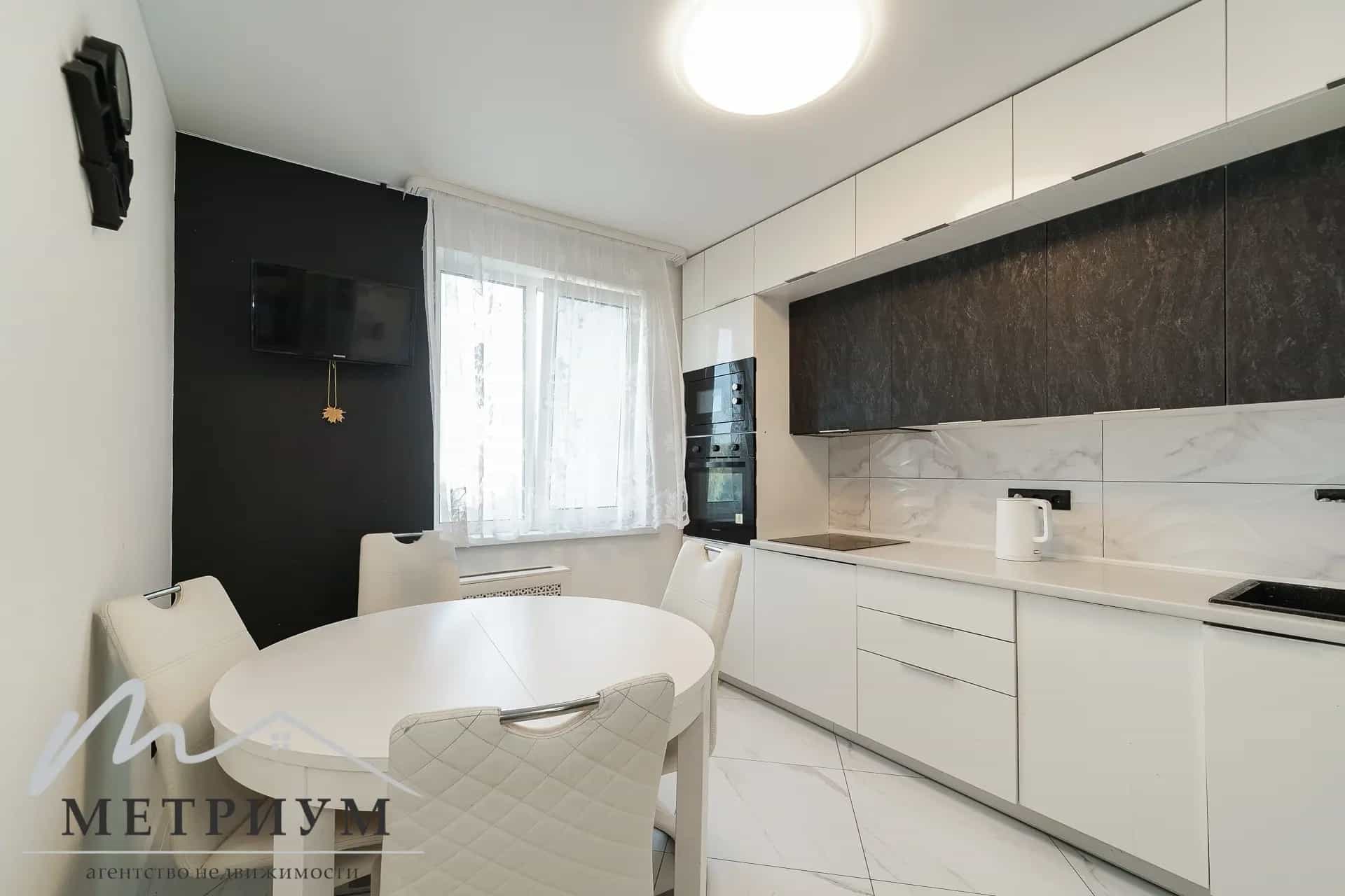 Беларусь, Минск, улица Сергея Есенина, 35к2, фото 9