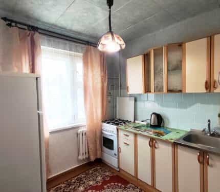 Беларусь, Витебская область, Новополоцк, Школьная улица, 8, фото 3