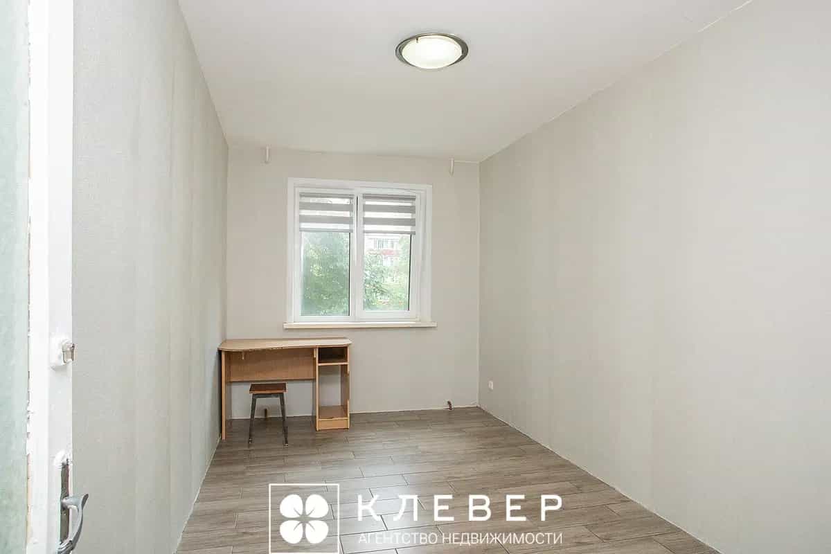 Беларусь, Минск, улица Калиновского, 62