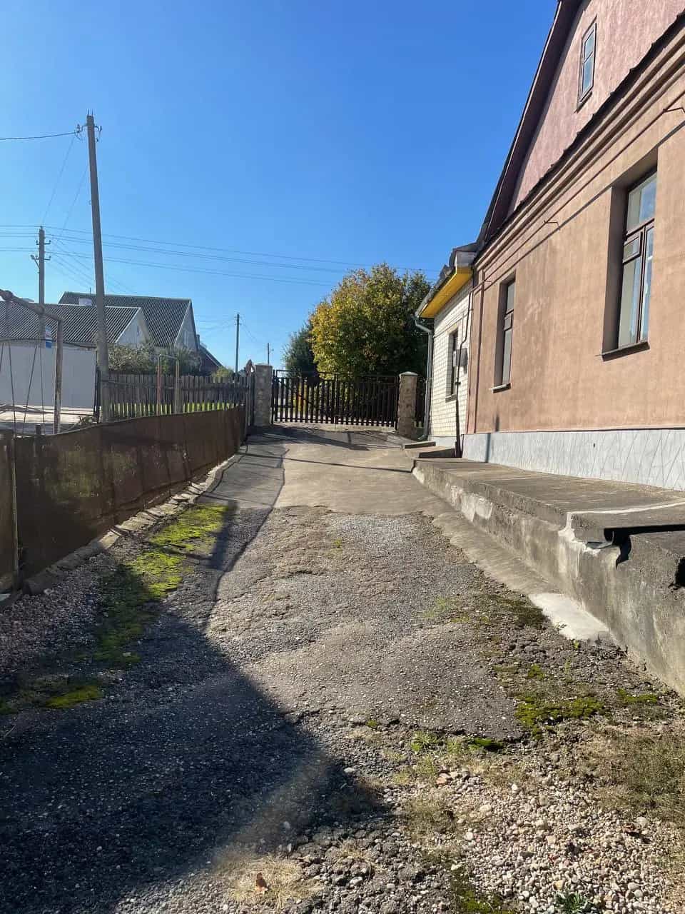 Беларусь, Гродненская область, Слоним, улица Карбышева, 18