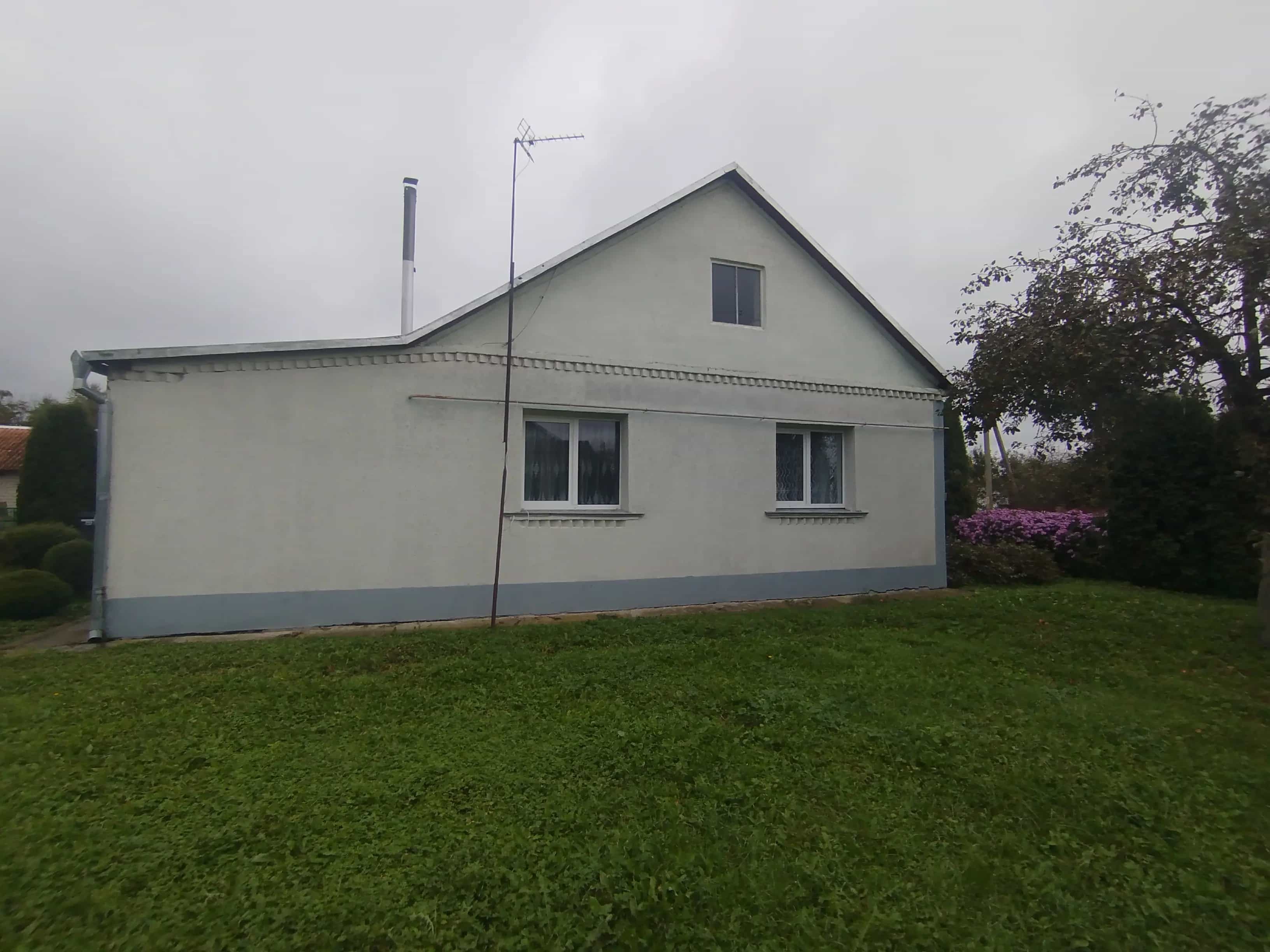 Беларусь, Гродненская область, Вороновский район, городской посёлок Радунь, переулок В.И. Ленина, 15, фото 2