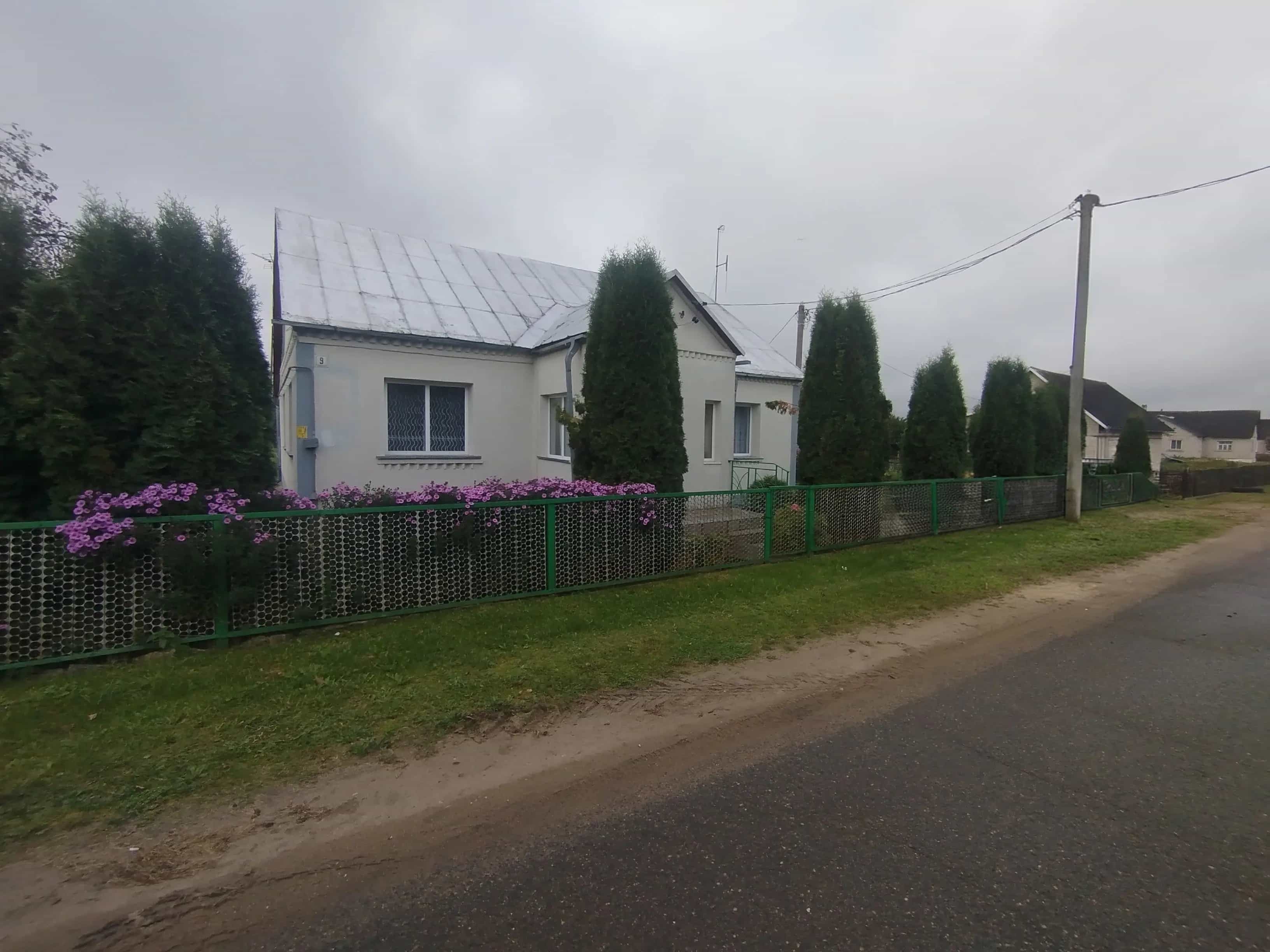 Беларусь, Гродненская область, Вороновский район, городской посёлок Радунь, переулок В.И. Ленина, 15, фото 9